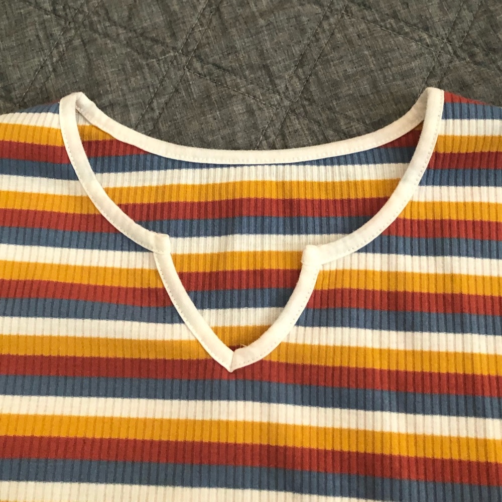 VINTAGE Ribbed Rainbow Crop Top - Picture 3 of 4